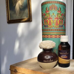 Angel Ceramic Pot Reed Diffuser Set